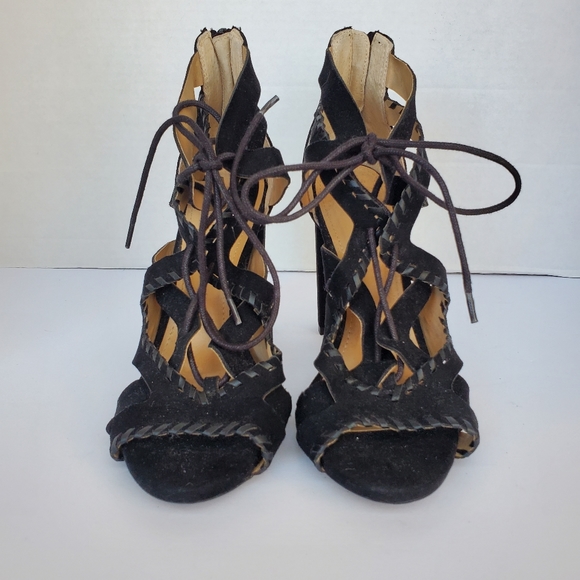 EXPRESS Lace Up Ladder Chunk Heel Booties Size 8 - Picture 4 of 12